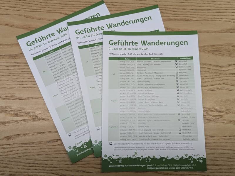 Der Flyer mit allen Terminen der geführten Wanderungen im zweiten Halbjahr 2024 ist in der Tourist-Info erhältlich.